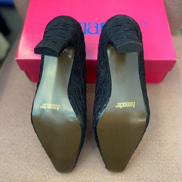 New Amanda Yaffa 8 1/2 black and gold heels 3" - Picture 6 of 6